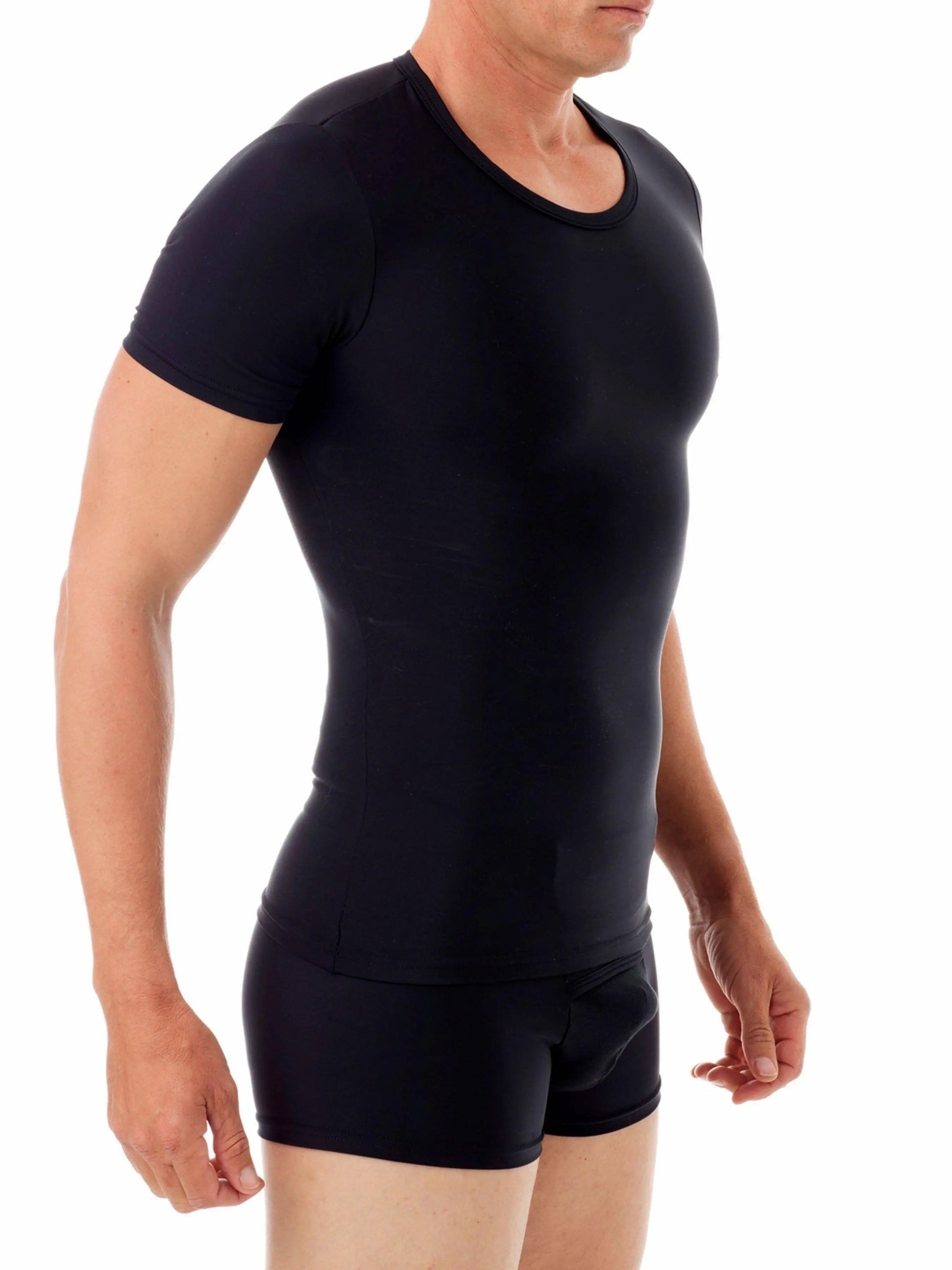 Light Compression T-shirt - C-neck.